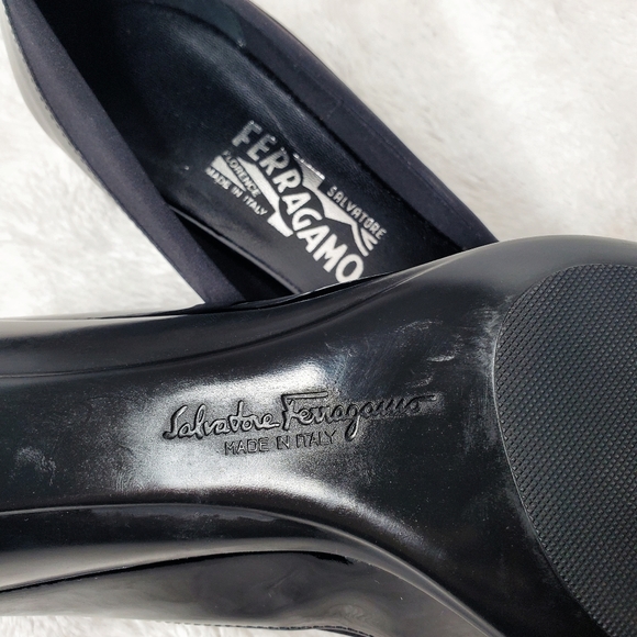 Salvatore Ferragamo Black Patent Leather Almond Toe Semi Wedge Ballet Fl… - Picture 11 of 11